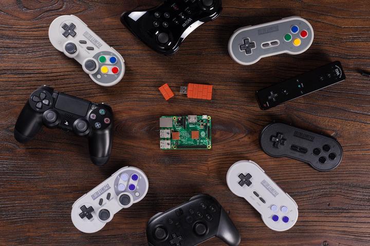 Immagine prodotto 8bitdo Adattatore USB senza fili (Switch 2)