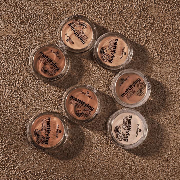 Actual product image essence mattifying compact powder (02 soft beige)