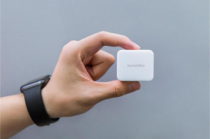 Actual product image SwitchBot Bot
