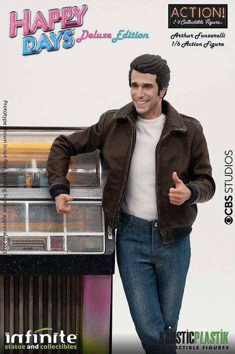 Actual product image Infinite Statue Fonzie With Jukebox Deluxe Scale