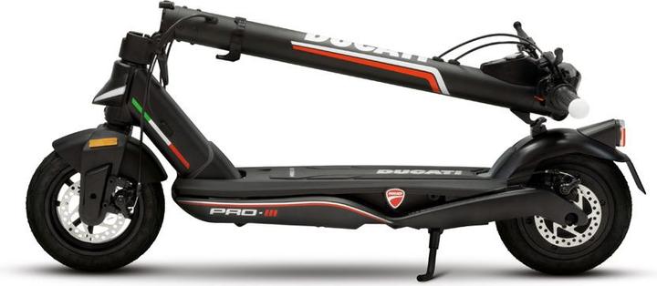 Actual product image Ducati E-Scooter Pro-III (25 km/h, 50 km, 350 W)