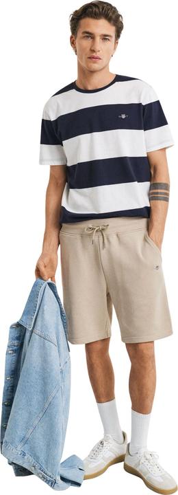 Actual product image GANT Shield (M)