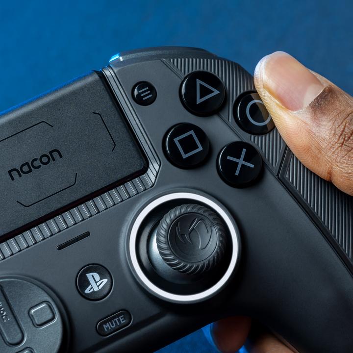 Image du produit Nacon Gaming Révolution 5 Pro (PS4, PS5, PC)