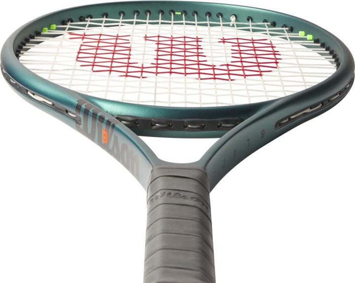 Actual product image Wilson Blade 25 Junior V9.0 tennis racket (0, 245 g)