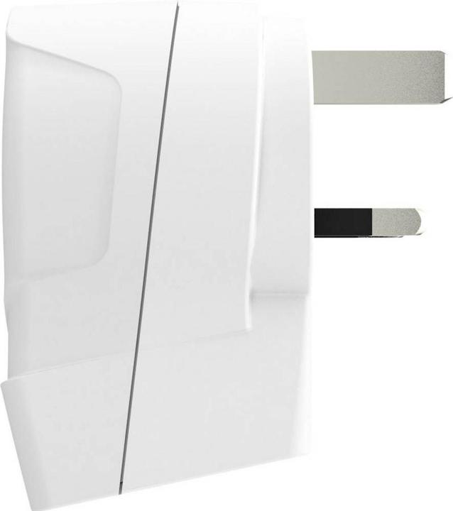 Actual product image Skross Travel adapter