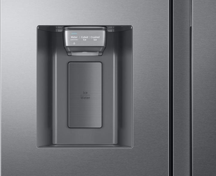 Actual product image Samsung RS8000 Family Hub (614 l)