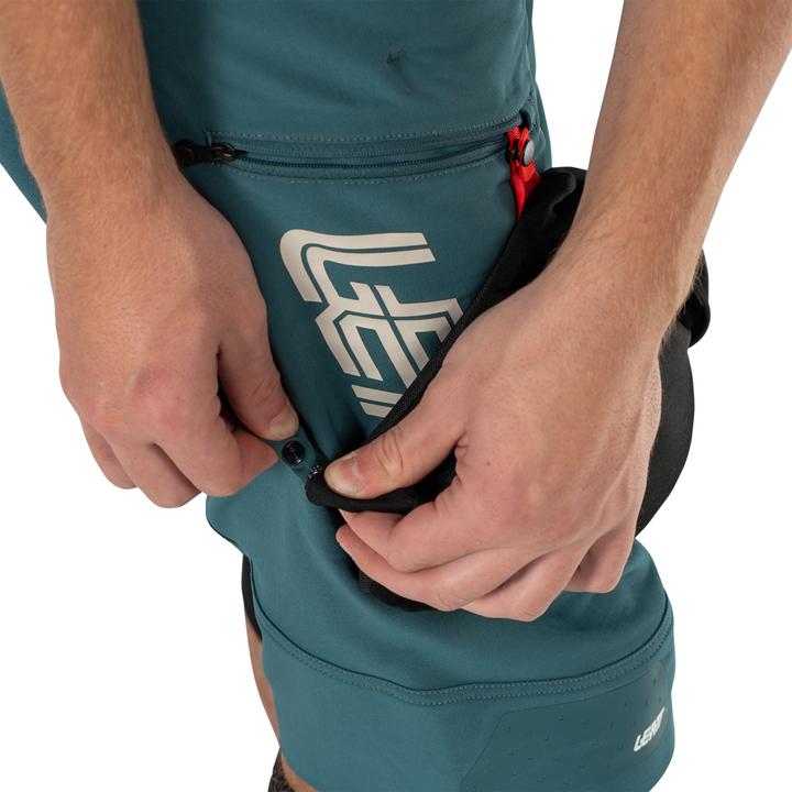 Actual product image Leatt MTB Gravity 4.0 Shorts (L)