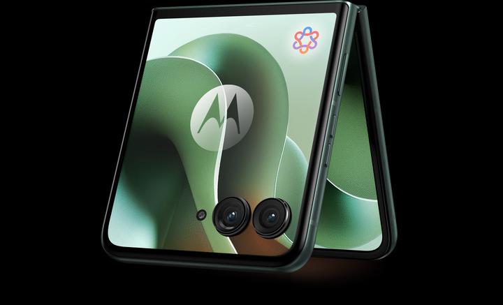 Immagine prodotto Motorola Razr 60 Ultra (512 GB, Pantone Scarabeo, 6.96", SIM + eSIM, 50 Mpx, 5G)