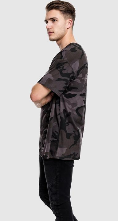 Actual product image Urban Classics Camo Oversized Tee (S)