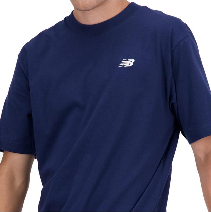 Actual product image New Balance Sport Essentials Small Logo T-Shirt (M)