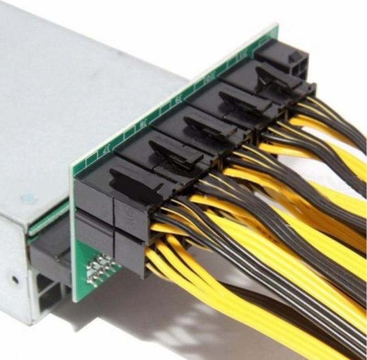Actual product image PowerGuard Adapter for HP Server Power Supply 9x 6-pin PCI-E Breakout Board