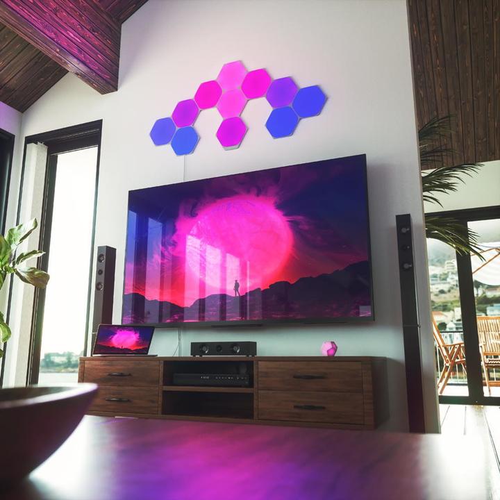 Actual product image Nanoleaf Shapes Hexagons Starter Kit (15x) (100 lm)