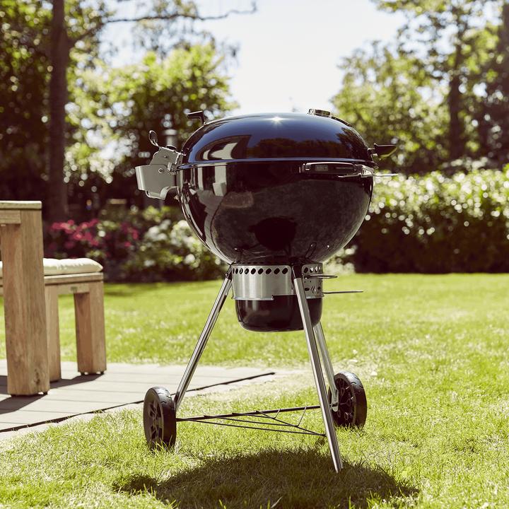 Produktbild Weber Master-Touch Premium E-5770 (57 cm)