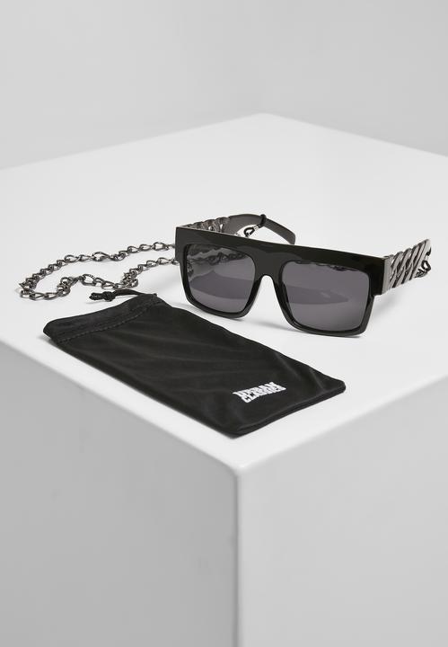 Produktbild Urban Classics Sunglasses Zakynthos with Chain