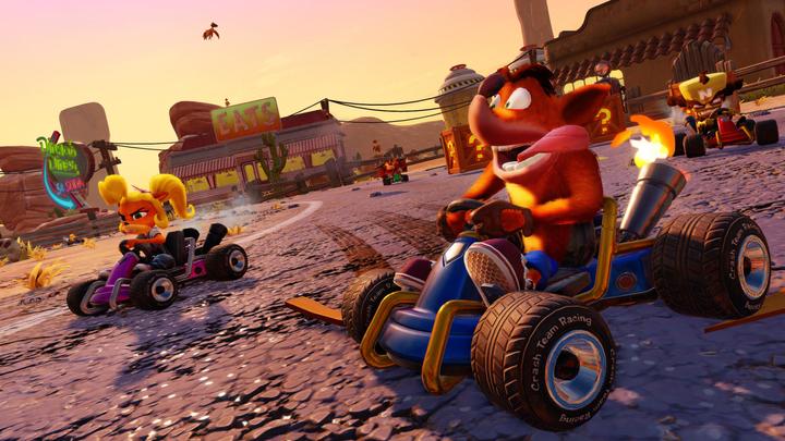 Actual product image Activision Crash Team Racing: Nitro Fueled (PS4, FR)