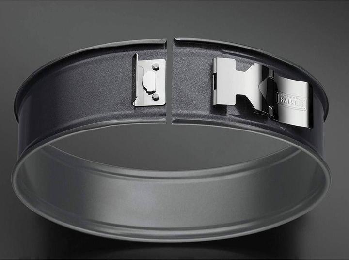Actual product image Kaiser La Forme Plus (24 cm)