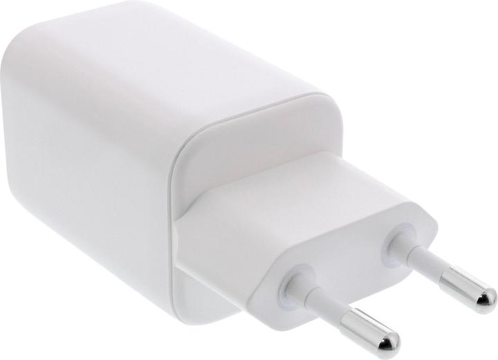 Actual product image InLine USB power adapter, charger, USB-A + USB-C, 33W, Power Delivery + Quick Charge, white (33 W)