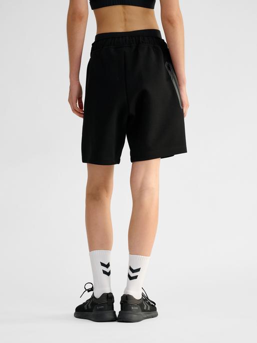 Actual product image hummel hmlTECH FLEECE SHORTS (XL)