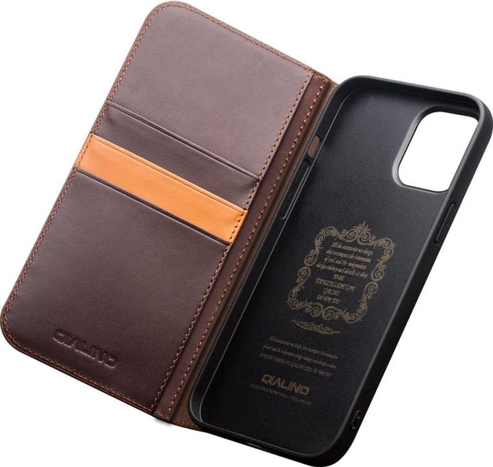 Image du produit QiAlino Fourre Flip cuir véritable foncé mat (Apple iPhone 15)
