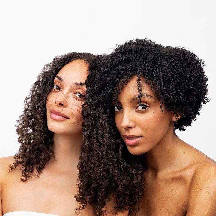 Actual product image Maria Nila Coils & Curls Oil in Cream (100 ml)