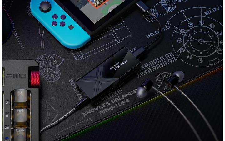 Actual product image FiiO KA17 (USB-DAC, gain switch)