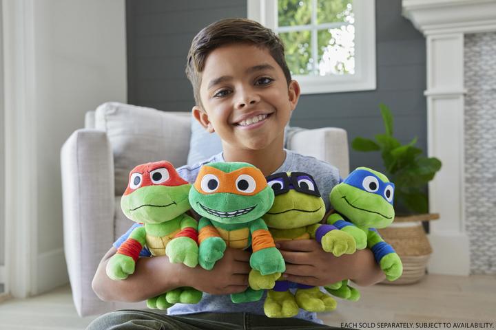 Actual product image Mattel Teenage Mutant Ninja Turtles: Mutant Mayhem 8" Mikey