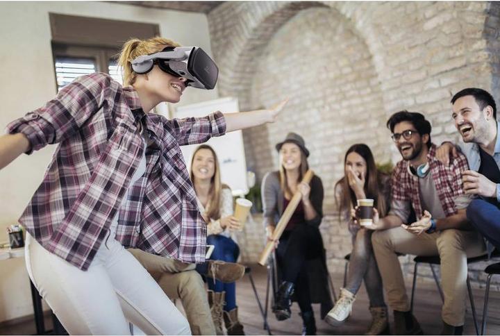 Productafbeelding Renkforce VR-bril voor s met geïntegreerde koptelefoon