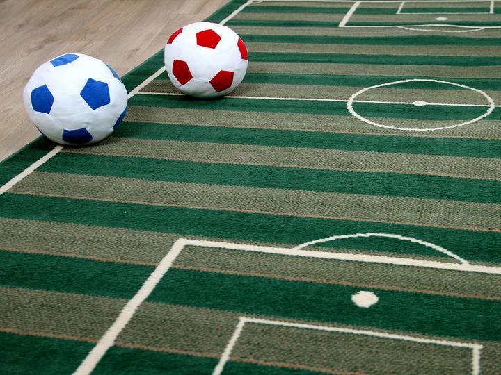 Produktbild Pergamon Trendline Teppich Fussballplatz (180 x 270 cm)