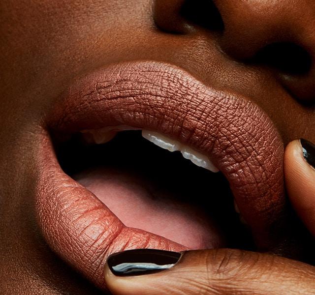 Produktbild MAC Cosmetics Lipstick (Yash)