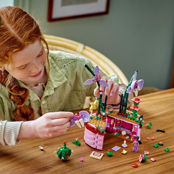 Produktbild LEGO Isabelas Blumentopf (43237, LEGO Disney)