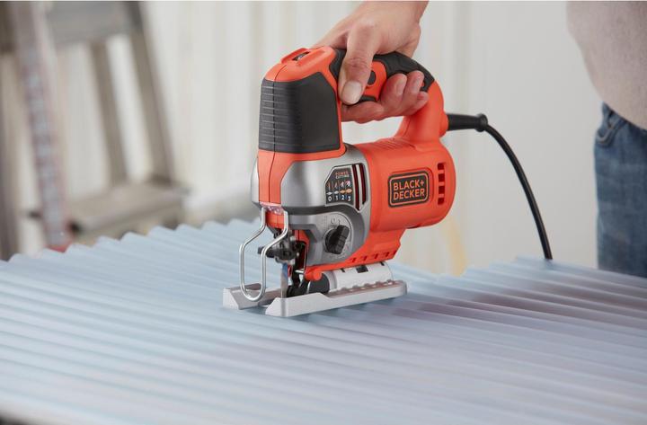 Image du produit Black & Decker Scie sauteuse pendulaire B&D BES610KQS