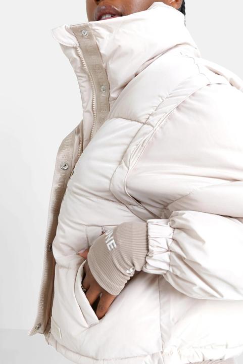 Actual product image Sixth June down jacket with removable sleeves (L)