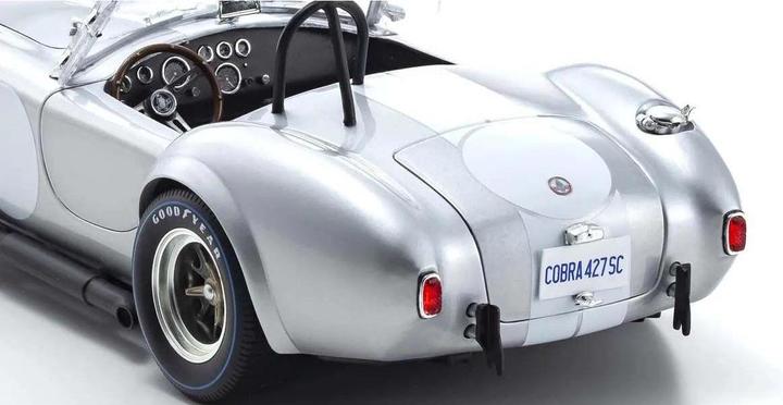 Produktbild Kyosho Shelby Cobra 427 S/C Spider, Silber 1:18