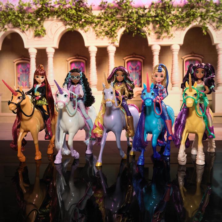 Actual product image Unicorn Academy Cinder Unicorn
