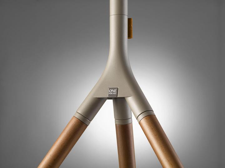 Produktbild One for All Tripod WM7471 (Universal, 65", 30 kg)