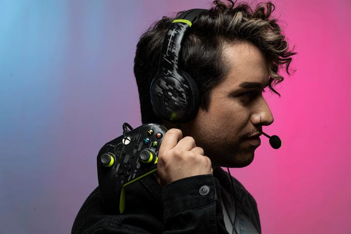 Produktbild PDP Wired Controller (Xbox Series S, Xbox One S, PC, Xbox Series X)