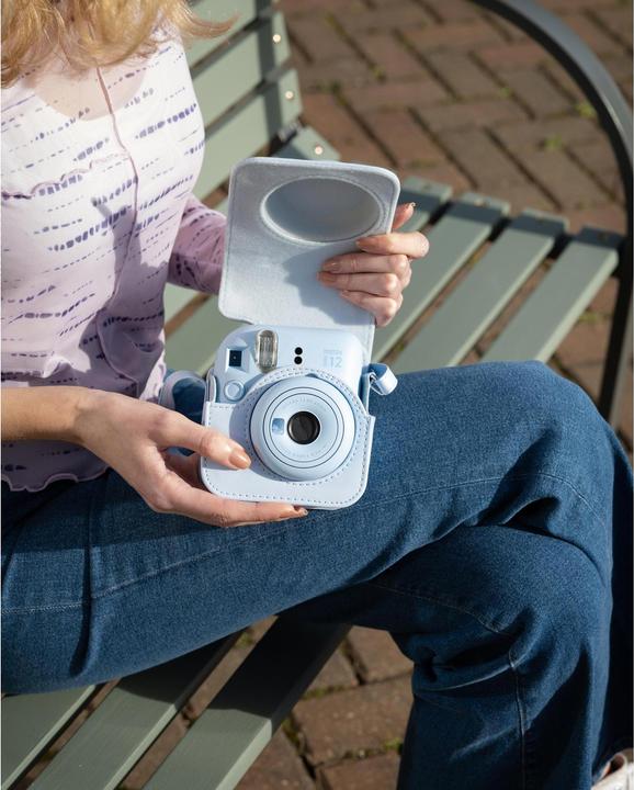 Actual product image Fujifilm instax Mini 12 (Camera case, 1.84 l)