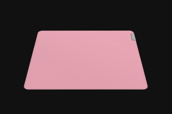 Actual product image Razer Strider (L)