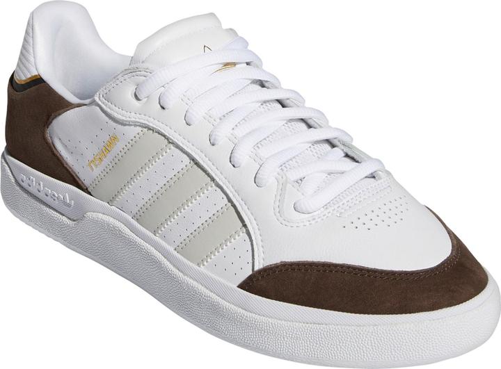 Actual product image adidas Tyshawn Low (40)