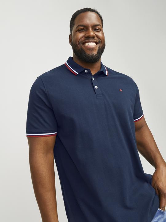 Immagine prodotto Jack & Jones Maglietta Plus Size Unicolore (8XL)
