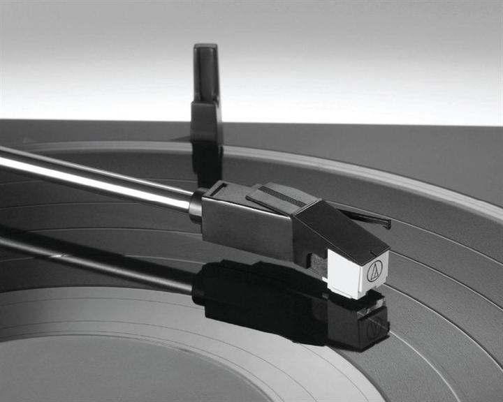 Produktbild Audio-Technica At-Lp60bt (Einstiegsklasse, Vollautomatisch)