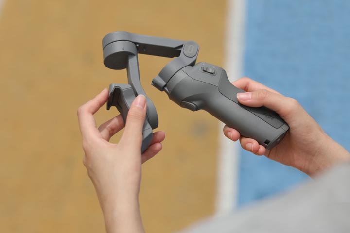 Actual product image DJI Osmo Mobile 3 smartphone gimbal (0.20 kg)