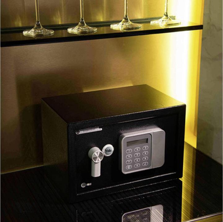 Immagine prodotto Yale YE YSG200DB2 - Codice PIN sicuro 8.6L (8.60 l)