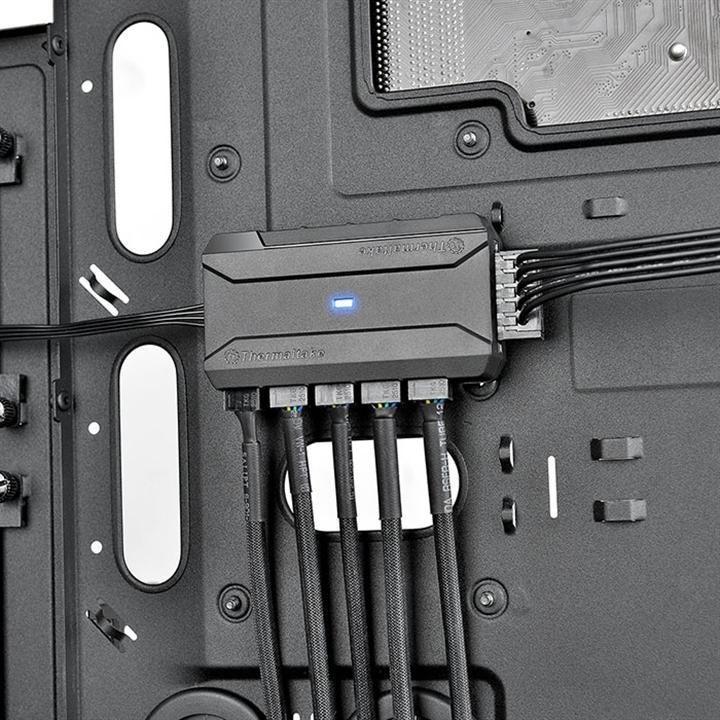 Produktbild Thermaltake Commander FP (10 Ports)