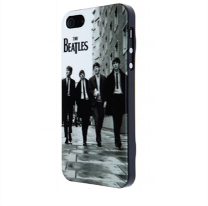 Immagine prodotto Skillfwd Custodia The Beatles per iPhone 5/5S/SE Walking Down Street (Apple iPhone SE, Apple iPhone 5s, Apple iPhone 5)