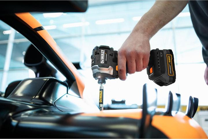 Produktbild DeWalt McLaren Schlagschrauber DCF850 (Akkubetrieb)