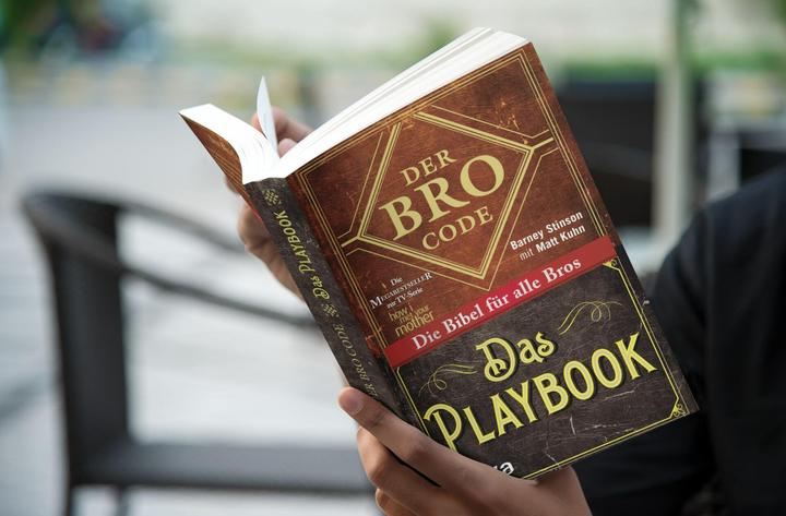 Produktbild Der Bro Code – Das Playbook – Bundle (Deutsch, Matt Kuhn, Barney Stinson, 2017)
