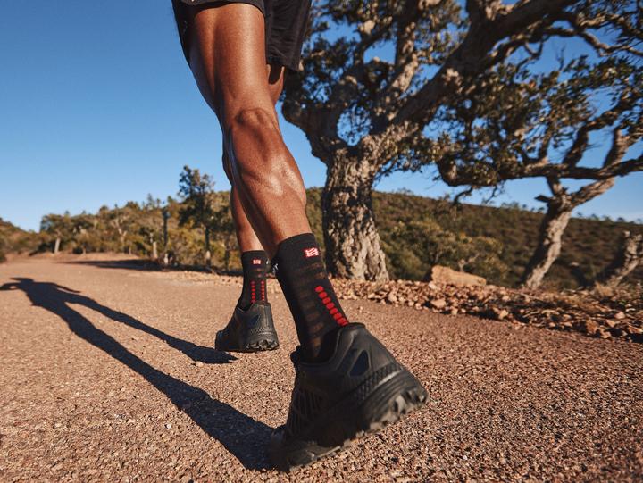 Actual product image Compressport Pro Racing Socks v4.0 Ultralight Run High (39 - 41)