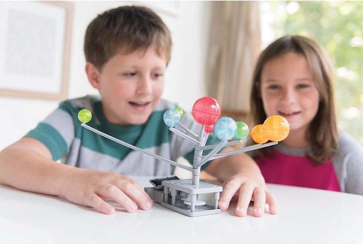Actual product image 4M Kit for a hybrid powered solar system model Gree