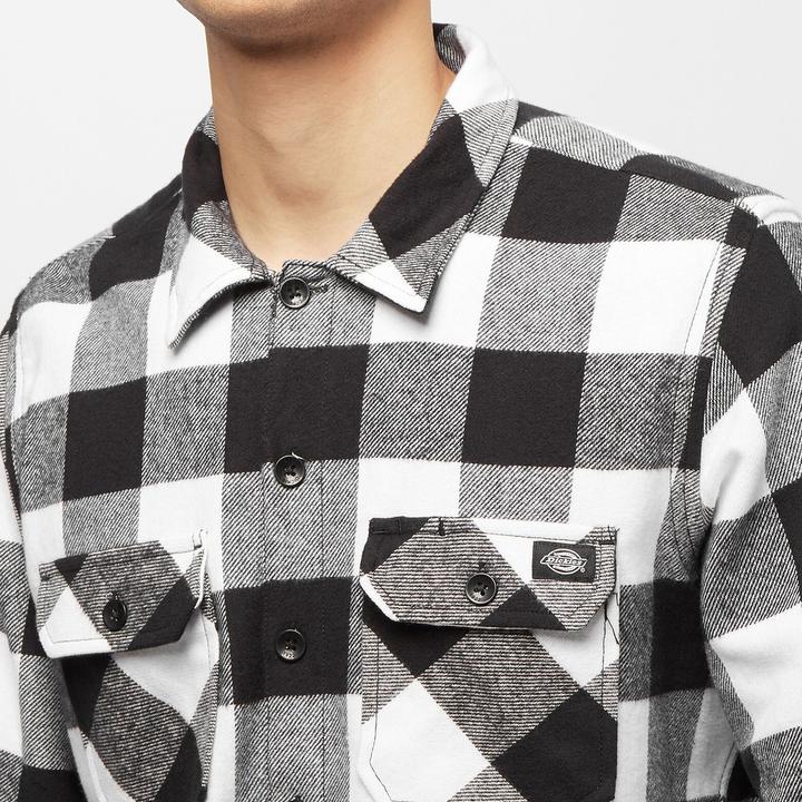 Actual product image Dickies New Sacramento Shirt (M)